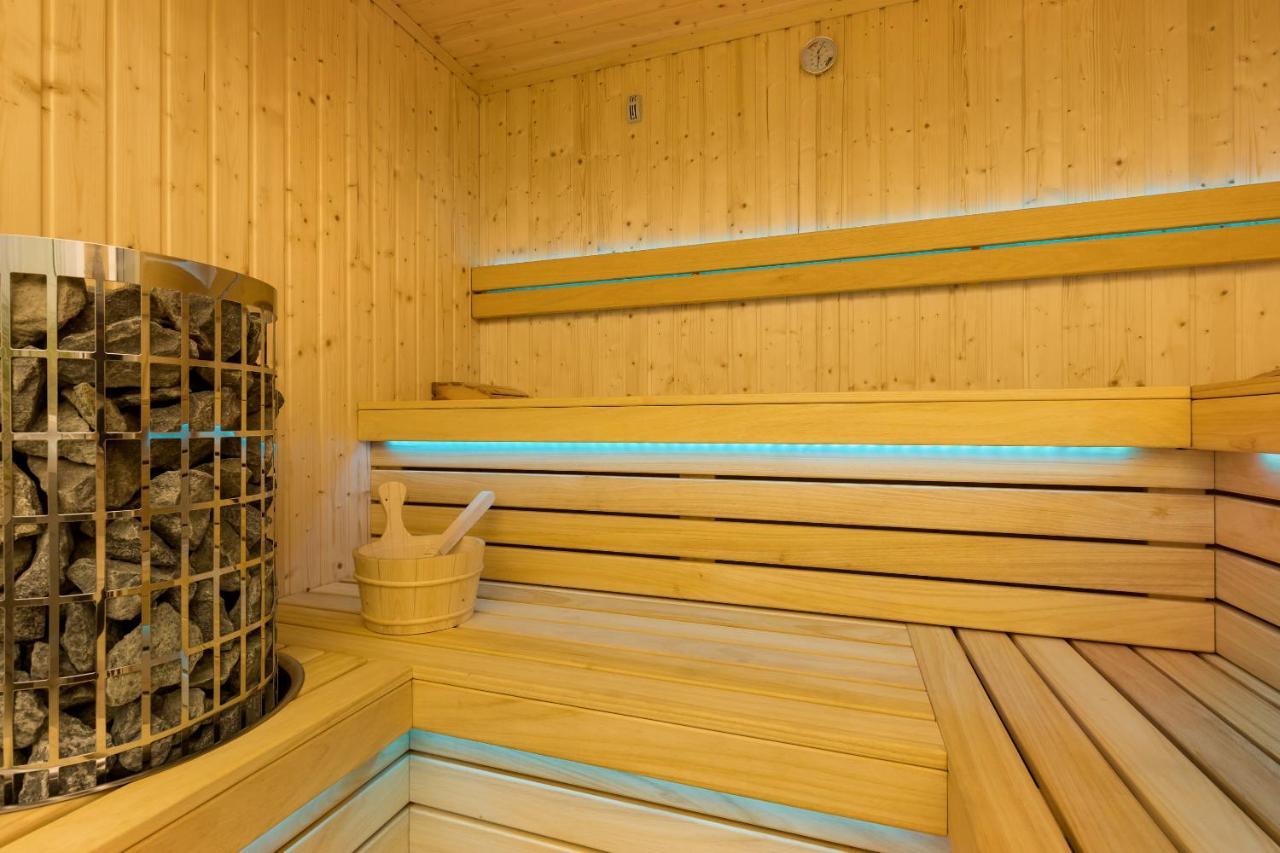 Underground Apartment In A Lux Holiday House Posejdon By Renters Prestige Kołczewo Eksteriør billede
