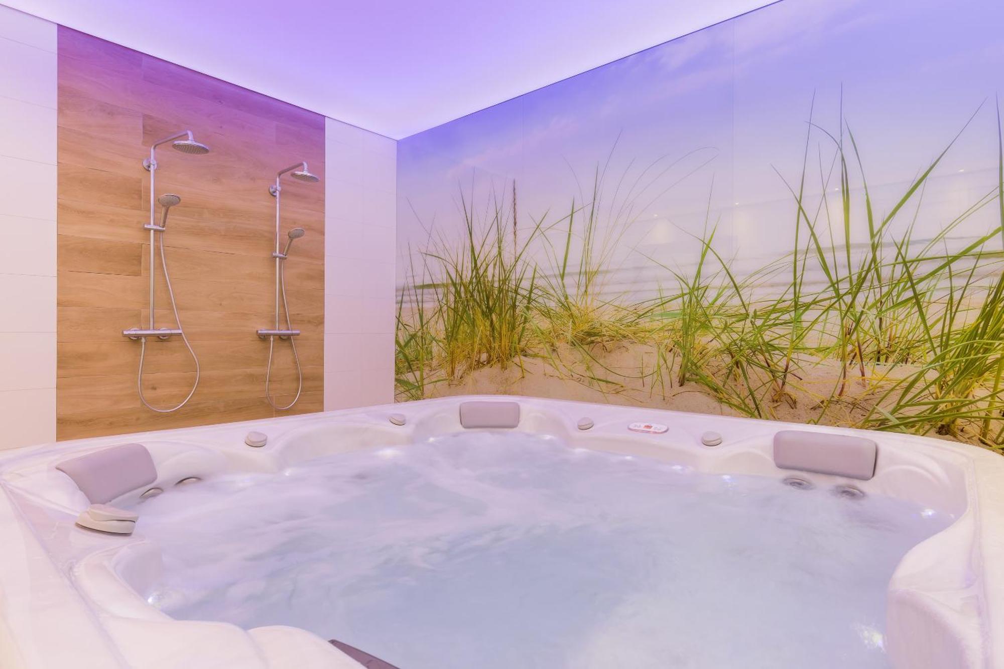 Underground Apartment In A Lux Holiday House Posejdon By Renters Prestige Kołczewo Eksteriør billede