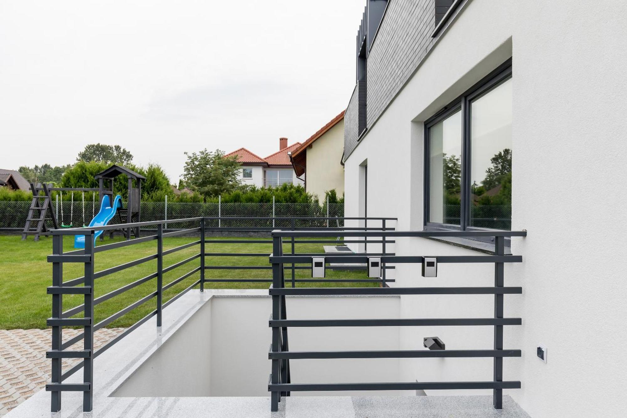 Underground Apartment In A Lux Holiday House Posejdon By Renters Prestige Kołczewo Eksteriør billede